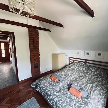 Casa de Férias Erdodi Liget Badacsony Hegyen