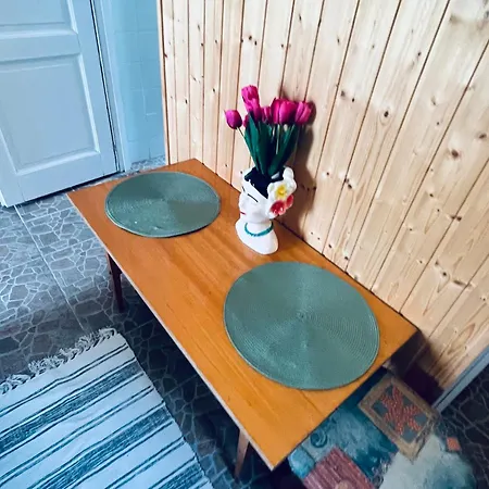 Semesterbostad Erdodi Liget Badacsony Hegyen *